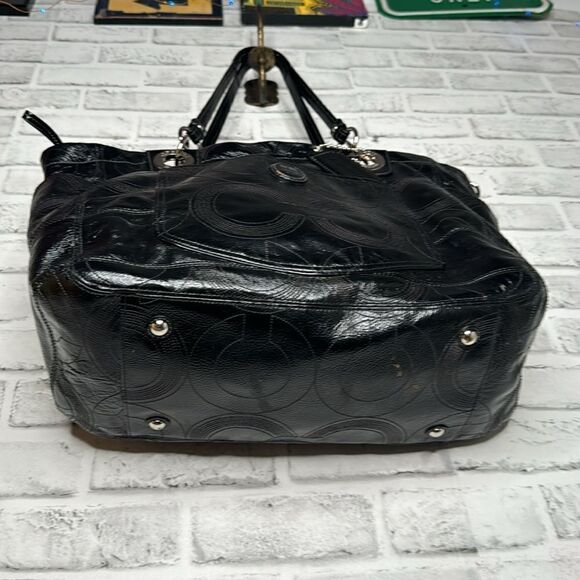Coach Alex Signature Black Patent Leather Baby Diaper Travel Tote Bag - Picture 3 of 11